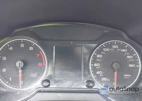 2010 Audi Q5 3.2 Premium z USA, uszkodzony, nr VIN WA1LKAFP4AA100044